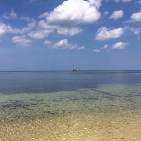 Seafront Cottage Ocam Ocam Beach باسانغا المظهر الخارجي الصورة